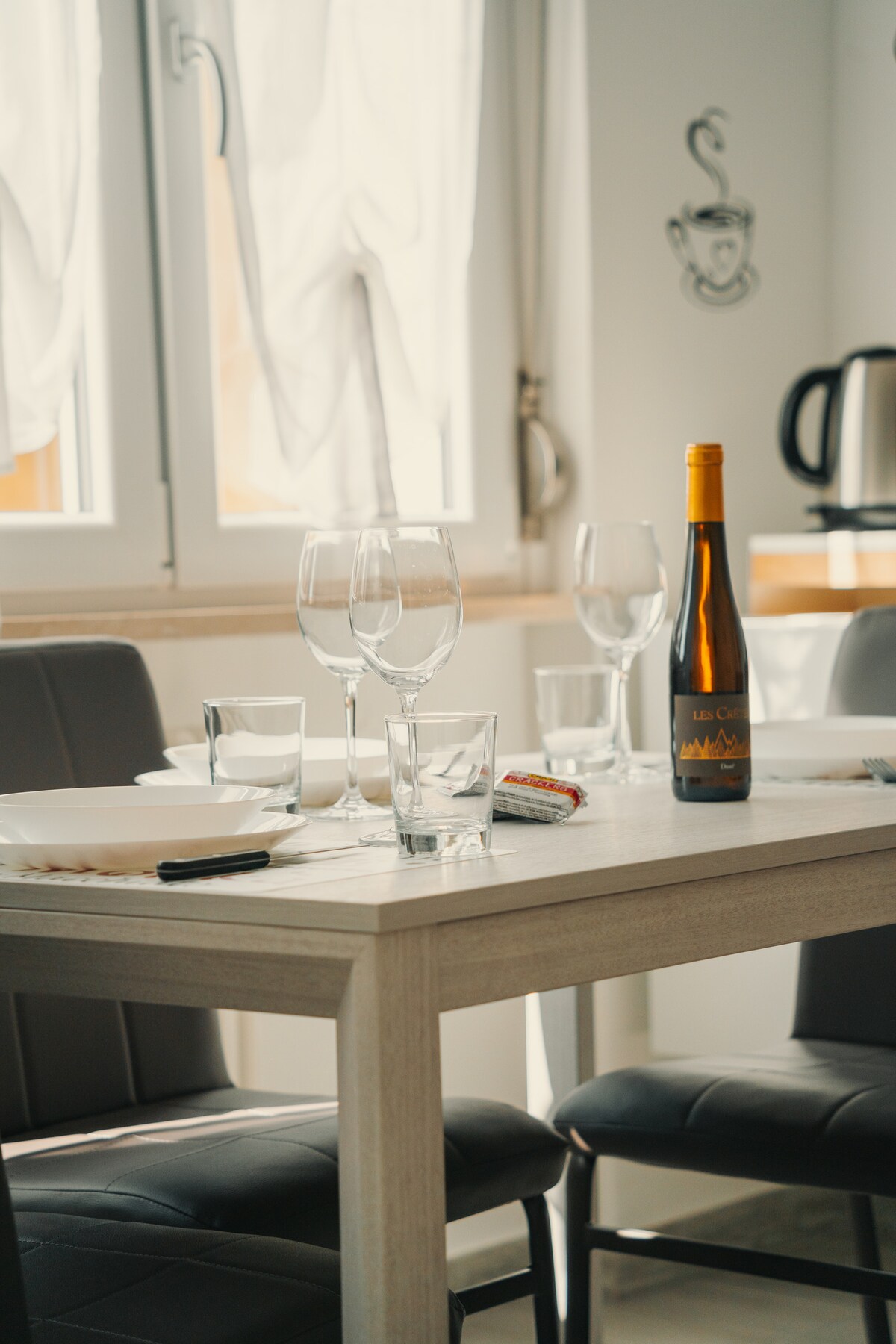 Comfortable space at Meno102